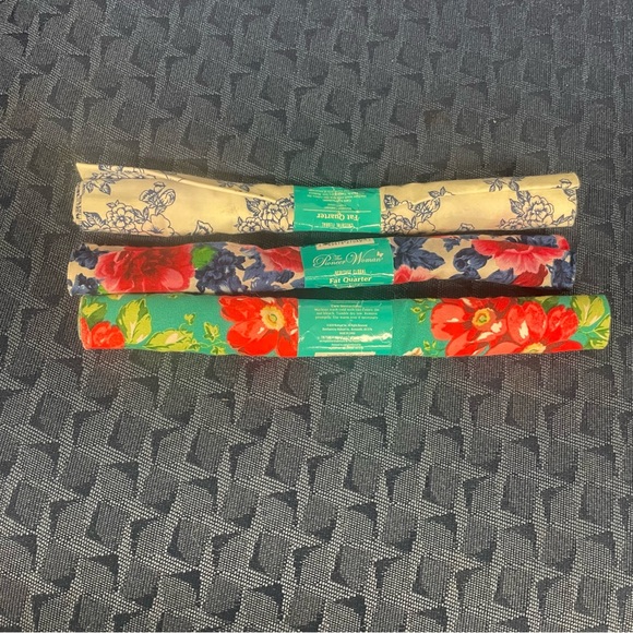 Pioneer Woman “Fat Quarter” pieces of fabric. - Picture 3 of 5